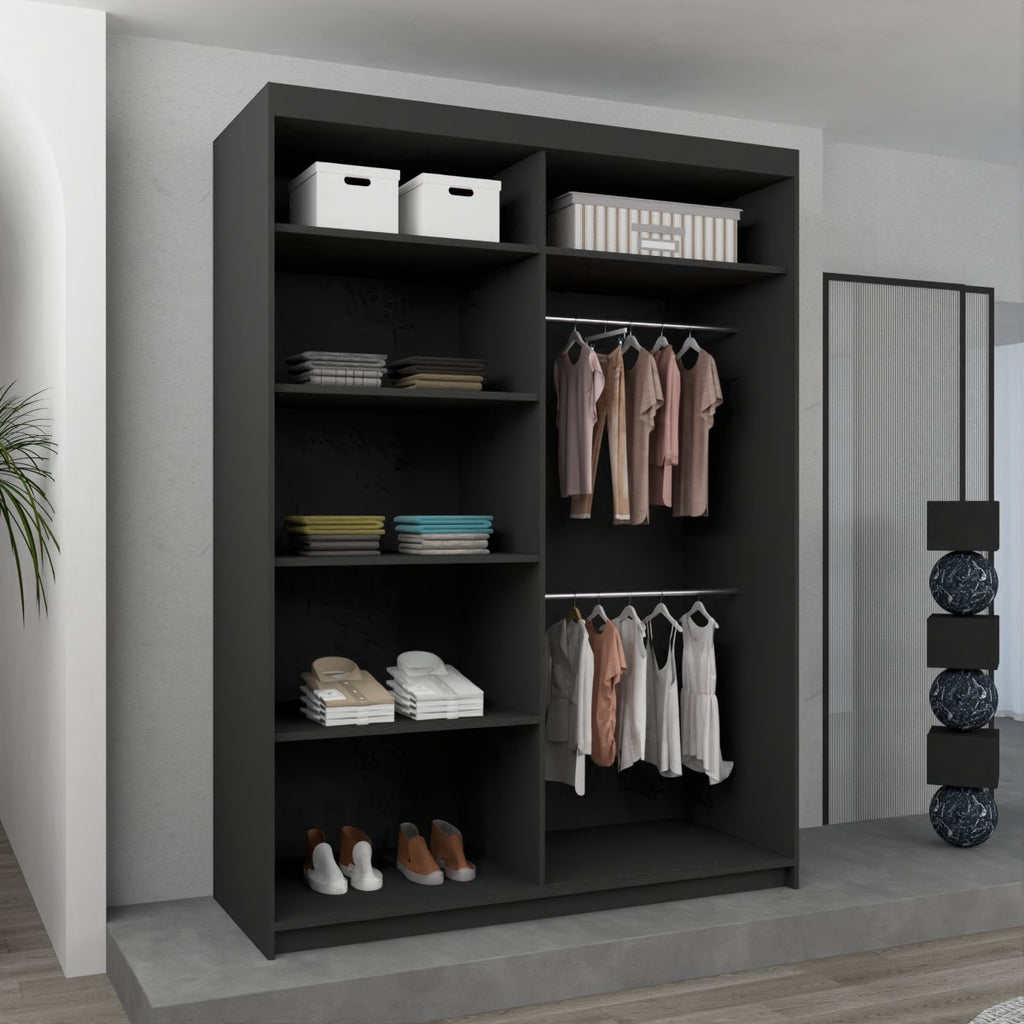Nicole Wardrobe