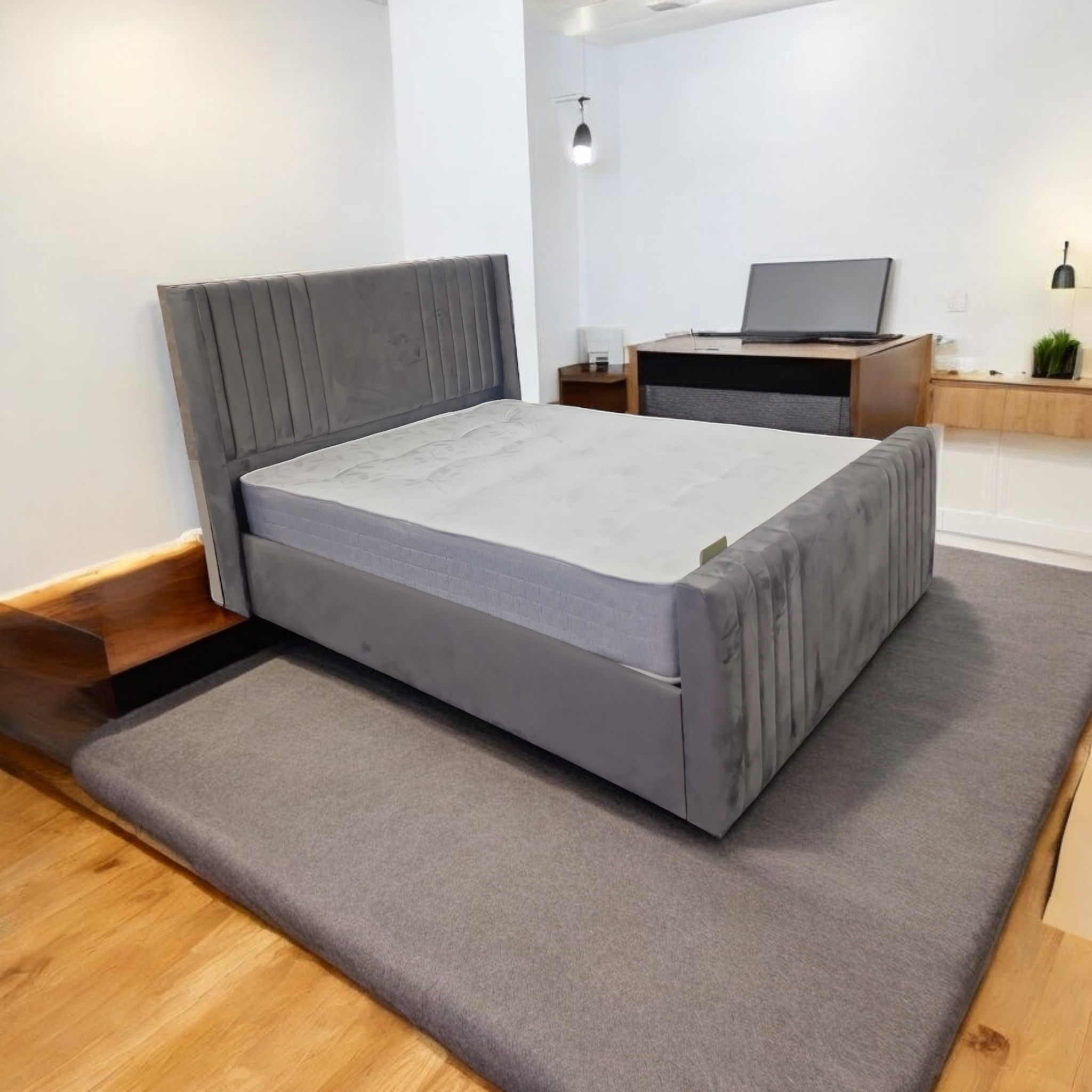 Winged Vista Panel Bed