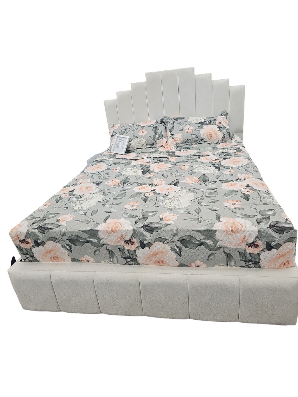Neesa Bed